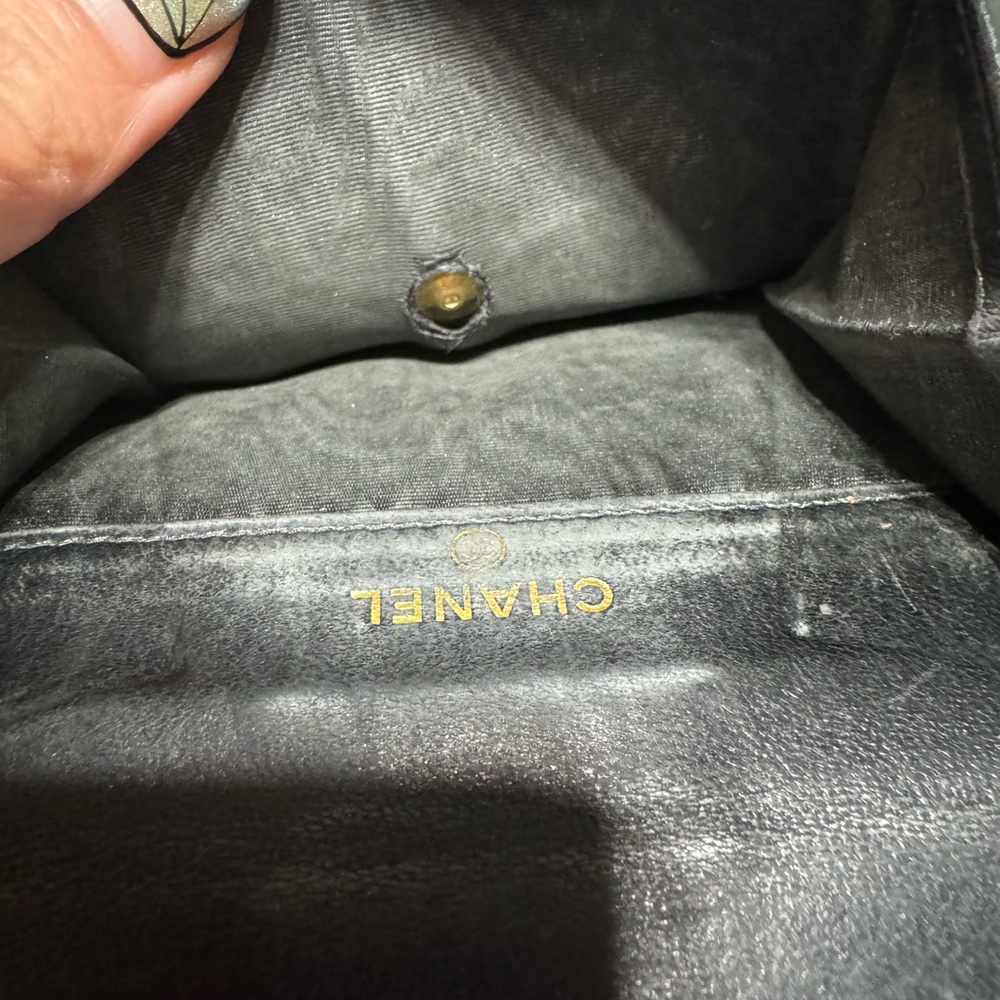 Chanel Caviar Compact Wallet - Picture 6 of 6